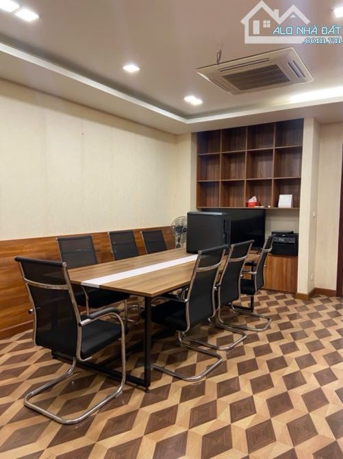Bán nhà Nguyễn Thị Định, dt65m, phân lô, ô tô tránh, thang máy, kinh doanh - 1