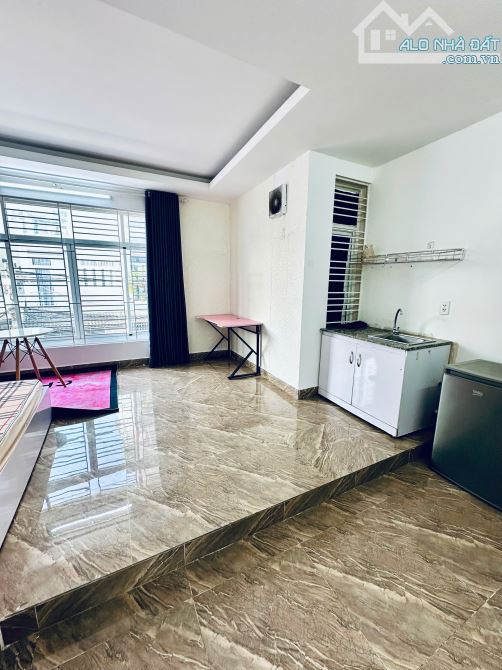Sắp trống căn hộ cửa sổ đón nắng ngay quận 4 sát q1,q7, gần Đại học Luật Tôn Thất Thuyết - 1