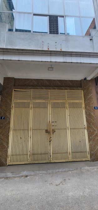 Cho thuê nhà riêng VP tại Bạch Đằng, Chương Dương, Hoàn Kiếm. DT 40m x 4 tầng, giá 14tr - 1