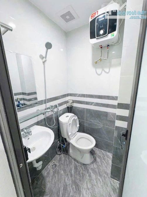 HÓT NHÀ ĐẸP MỚI  5 TẦNG  PHỐ GIANG XÁ  Ô TÔ ĐỖ CỬA GẦN TRẠM CHÔI GIÁ 4,6 TỶ SỔ ĐỎ - 13