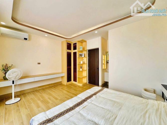 💥 GIÁ: 9,8 TỶ - 70M2 - 6 TẦNG THANG MÁY - XE HƠI THÔNG - PHẠM VĂN CHIÊU - P.14 - GÒ VẤP - 14
