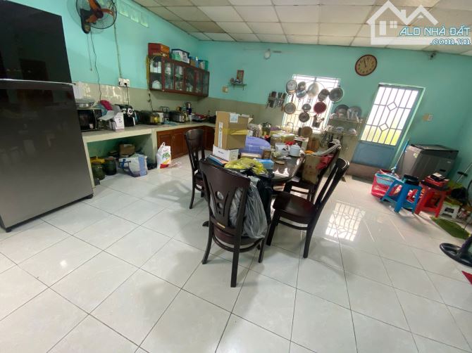 Bán đất tặng nhà, Nguyễn Thị Đinh, 1100m2, 25x44m, full thổ cư, không quy hoạch, hẻm ÔTÔ - 17
