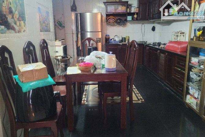 Bán nhà hẻm, Nguyễn Bặc, Tân Bình, 66 m² (3.6m x 18m), 6 phòng ngủ - Giá 8 tỷ TL - 2