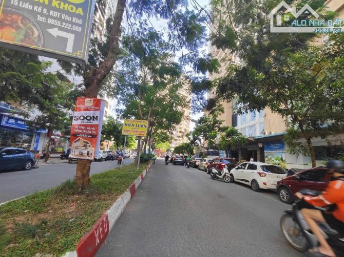Nhà Chú Tuấn Bán gấp Biệt thự Văn Khê 180 m2 4 Tầng Giá 36 Tỷ - 2