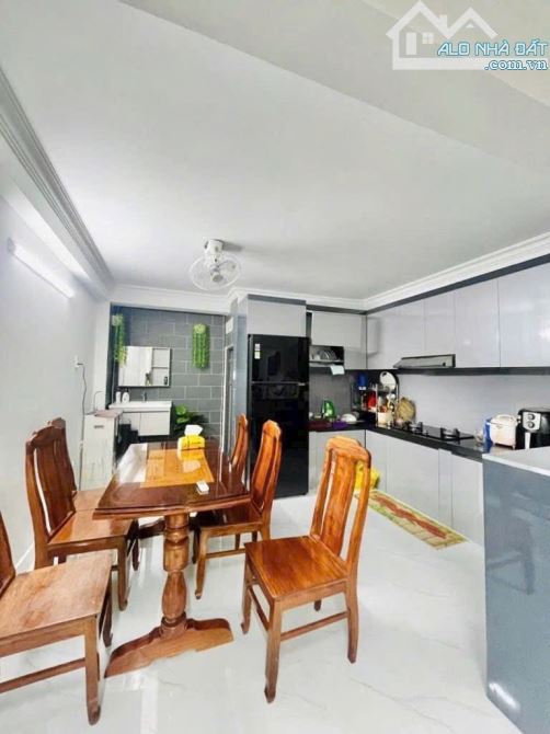 Quận Tân Phú-Nhà đẹp-Hẻm ô tô-Giáp Q11-Trịnh Đình Trọng-P.Phú Trung-50m2-4,2x12-5tầng-5PN - 2
