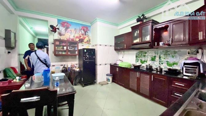 Quận Tân Phú-Nhà mặt tiền KD đỉnh-Đường 12M-Nguyễn Hữu Tiến-P.Tây Thạnh-112m2-4,5x22-5tầng - 2