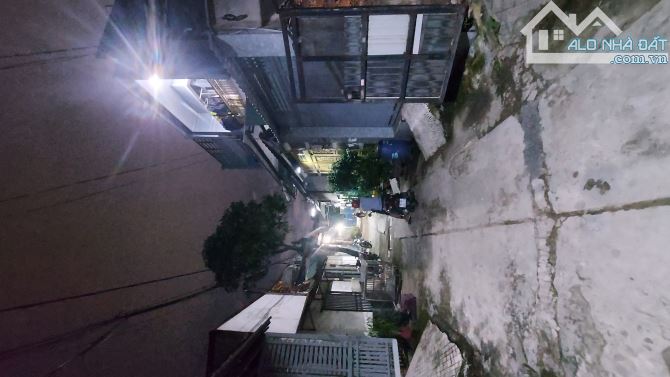 Ngay Tỉnh Lộ 10, 4x21, hẻm 5m, nhà 2 tầng, giá 3,69tỷ - 2