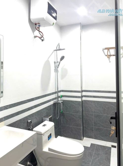Bán nhà 3 tầng xây mới ngay ngã tư Phương Lưu - Bùi Thị Tự Nhiên - 2