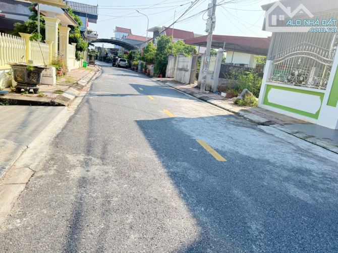 Lô góc 112m2  trục thôn Cẩm La, Thanh Sơn, Kiến Thụy - 2