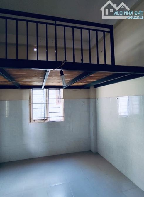 BÁN NHÀ 3 MẶT TIỀN HẺM, 2 TẦNG GẦN CHỢ ĐẦU MỐI THỦ ĐỨC, 6,2X13 CHỈ 4,1 TỶ. - 2