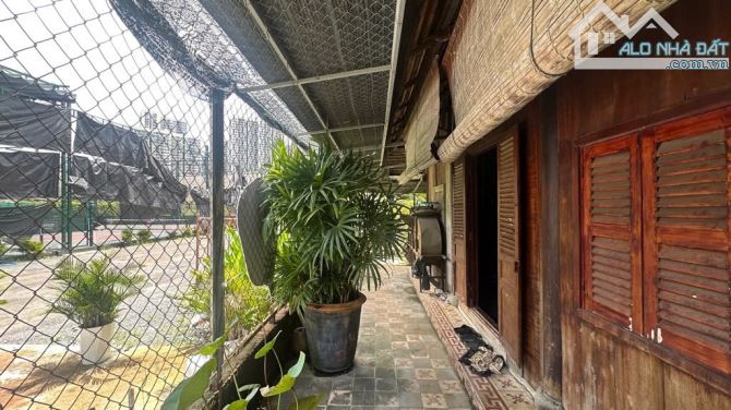 ĐẤT LỚN VEN SÔNG - NGAY VINHOME GRAND PARK - 708M2 - NHÀ VƯỜN NGHĨ DƯỠNG – GIÁ NHỈNH 34 TỶ - 2