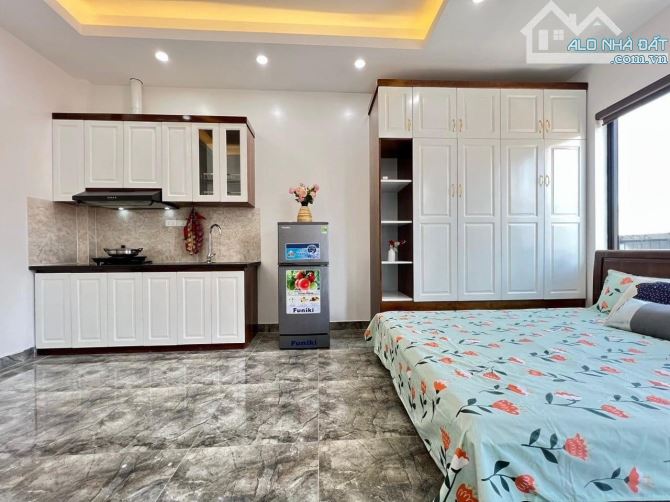 Bán gấp CCMN Hồ Tùng Mậu 110m2, ô tô tránh, vỉa hè kd, doanh thu 240 triệu/th, giá 38 tỷ. - 2
