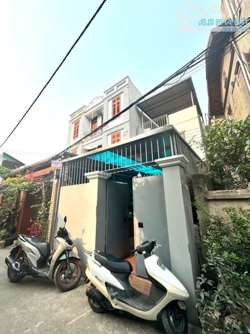THƯỢNG THANH LONG BIÊN NHÀ ĐẸP 71m2 x 3Tầng - 2