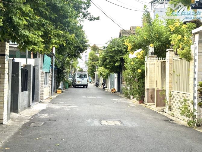 Bán nhà 2 tầng Lê Hữu Trác, Sơn Trà, DT 175m2 ngang 6.5m chỉ 18.x tỷ - 2
