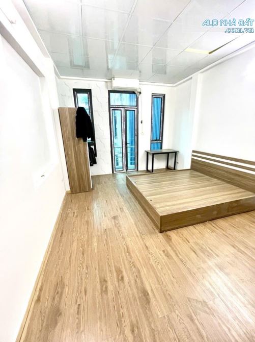 NHÀ DÒNG TIỀN 40TRIỆU/T- DỊCH VỌNG CẦU GIẤY- GẦN CÔNG VIÊN, ĐƯỜNG THÀNH THÁI - 2