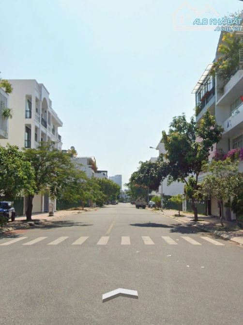 🌈 Bán lô góc siêu đẹp kđt Hà Quang 1- Giá 115 triệu/m2 - Tp Nha Trang - Vị trí góc 2 mặt - 2