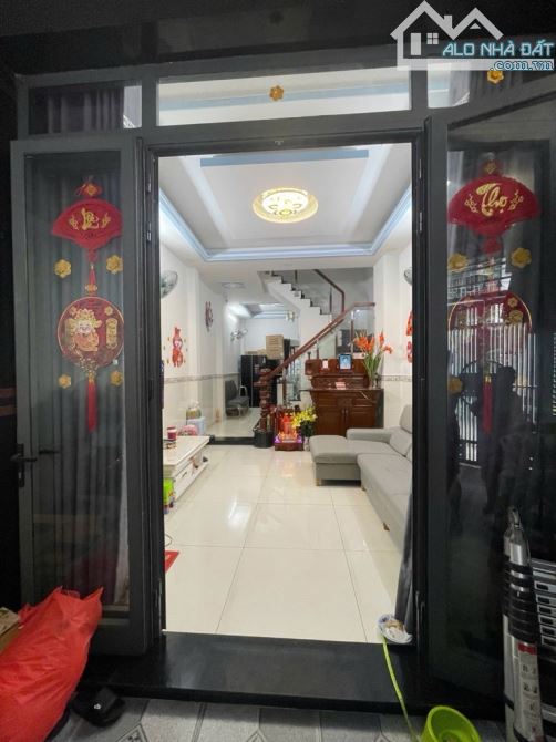 🎉HỮU DUYÊN🎉🏡 NHỈNH 4TỶ- NHÀ 3tầng BTCT - 55M2  - SHR HC - FULL NT - XE HƠI CÁCH 30M - 2