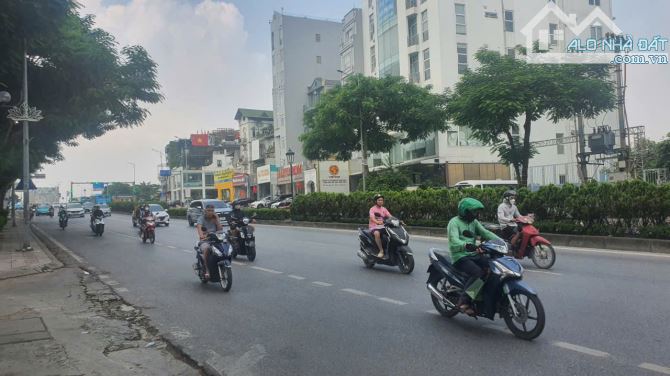 Bán lô đất mặt phố nguyễn văn cừ, 1000m2, giấy phép xây dựng 6 tầng mt:40m, giá 87 tỷ - 2