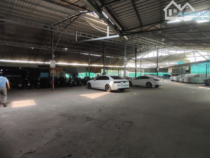 Lô đất 3 MT đường 10m, Bình Trưng Đông, Quận 2, 7575m2, giá 300 tỷ - 2