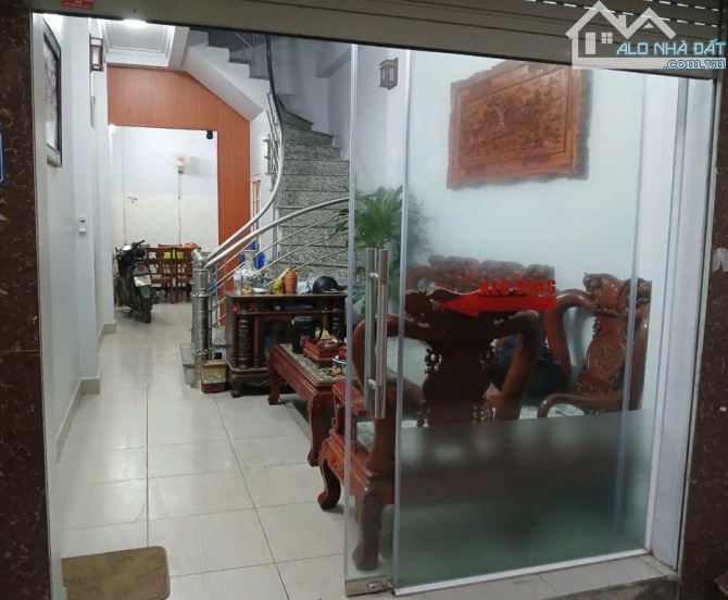 NHÀ CẦU DIỄN 4 TẦNG THOÁNG 36M2 - 2