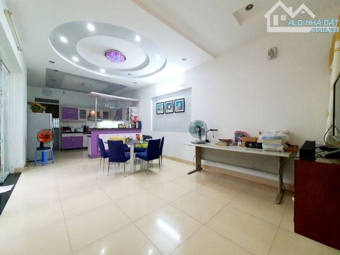 BÁN NHÀ HXH NGỦ TRONG NHÀ NGUYỄN THƯỢNG HIỀN - GÒ VẤP - 3 TẦNG - 9.4M x 25M - 14 TỶ - 2