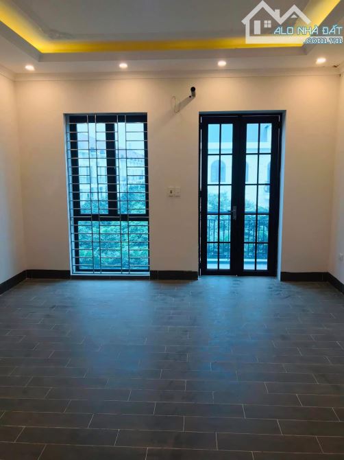 BÁN NHÀ YÊN NGHĨA HÀ ĐÔNG_PHÂN LÔ VỈA HÈ_SÁT KHU BT_GẦN VIỆN NHI TRUNG ƯƠNG_55M_GIÁ:12,3TỶ - 2