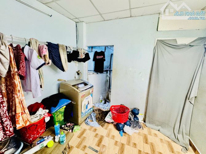 Bán nhà 46.6 m² trên sổ 2.6m x 8.3m nở hậu 6m P15 Tân Bình Hẻm thông 3.55 tỷ bớt ít - 2
