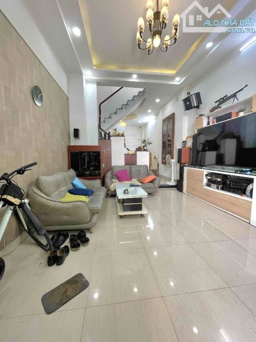 🏡 Nhà 3 Tầng Cư Xá Phú Lâm A – Quận 6 	•	4x13m, BTCT chắc chắn - 2
