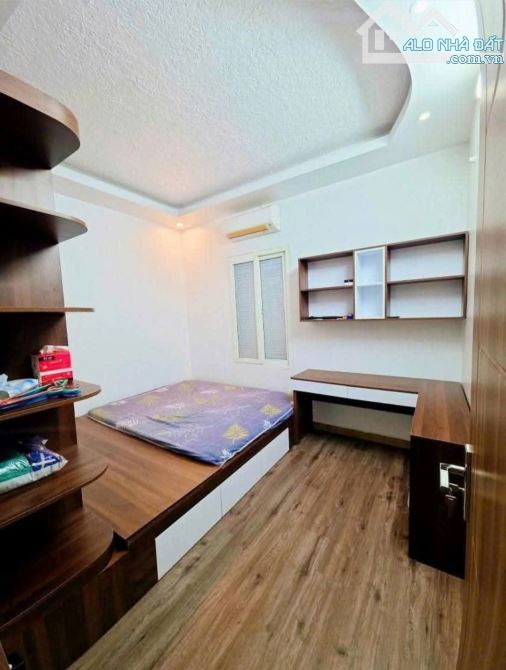 Bán nhà Đình Đông, Hàng Kênh, Lê Chân, Hải Phòng. 5 tầng, 42m2, 3,15 tỷ. Ngang 4m, ngõ 2m, - 2
