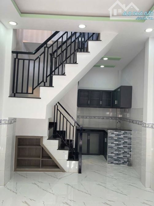 Bán nhà hẻm 37A Đường số 19 P Tân Quy Quận 7. 16m2 - 2