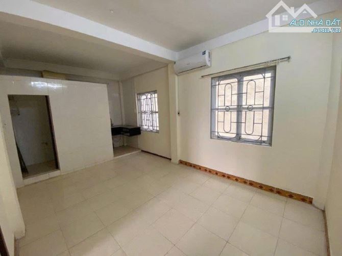 SIÊU PHẨM LÔ GÓC LÊ VĂN HIẾN, BẮC TỪ LIÊM - NHÀ 2 MẶT TIỀN - Ô TÔ ĐỖ QUANH NHÀ - SỔ VUÔNG - 2
