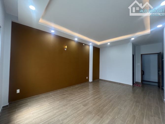 BÁN NHÀ 4 TẦNG GÒ VẤP - 4 × 10 HẺM 6M - NGUYỄN KIỆM - nhỉnh 7 TỶ - 2