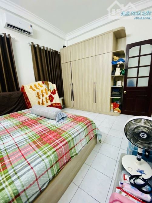 HIẾM Bán nhà Phúc Lợi - 43m2 - 5 tầng - xây mới full nội thất - ngõ ô tô thông nhỉnh 6 tỷ - 2