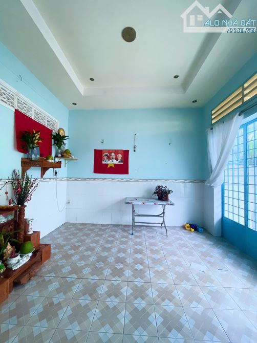 Np899 Bán gấp căn nhà 1Trệt 1 lầu Vị trí 2 Đồng Khởi  ngay BIG Tân Hiệp - Biên Hoà . - 2