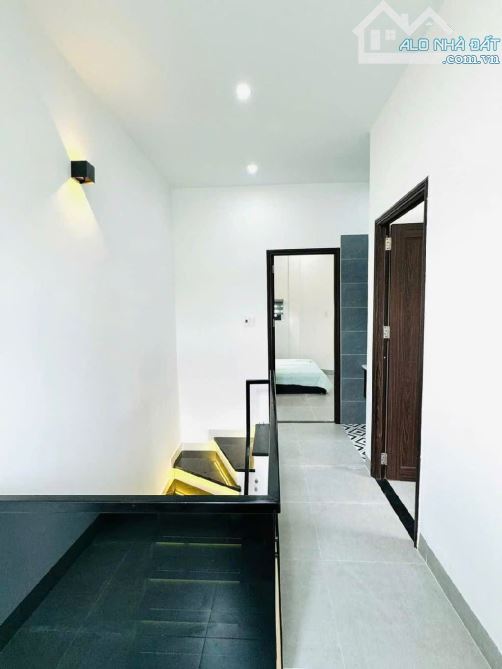 🌟 BÁN NHÀ 2 TẦNG ĐẸP – GIÁ TỐT TẠI ĐÀ NẴNG 🌟🏠 NHÀ 2 TẦNG – THANH KHÊ – GẦN CHỢ CỒN 🏠 - 2