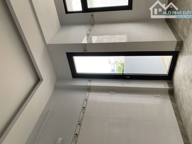 Bán Gấp Nhà 5 Tầng Mặt Tiền Vũ Tùng Bình Thạnh – 50m², Giá Tốt Nhất Khu Vực - 2