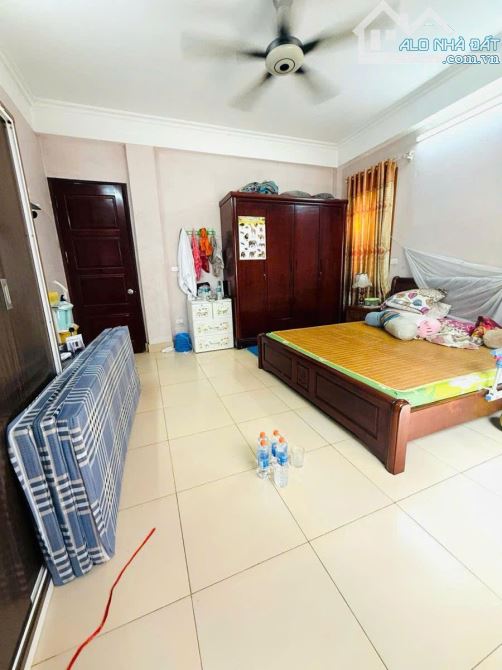 Bán nhà Xuân La, 31m2*5T, MT5m, ngõ to rộng, cách ô tô 30m, nhà đẹp ở ngay, 6.3 tỷ - 2