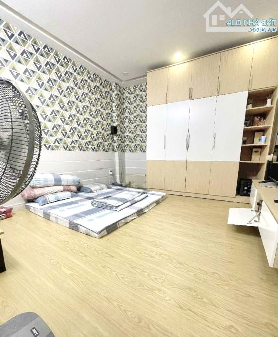 BÀ HOM, 4x13, 3 TẦNG BTCT, 3PN, HXH, Q6 GIÁP Q11,TÂN PHÚ, GẦN AEON, CHỈ 5 TỶ + - 2