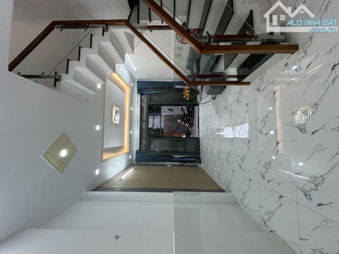 3,7 tỷ- Bán nhà 2 tầng Lê Văn Quới- Bình Tân- 36m2- 2 Pn, hẻm 3,5m- sổ riêng- TL - 2