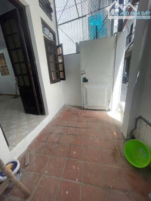 5 tr - CHO THUÊ NHÀ RIÊNG TẠI BỒ ĐỀ - ĐẦY ĐỦ ĐH NL - VỊ TRÍ TRUNG TÂM - Ở HỘ GIA ĐÌNH - 2