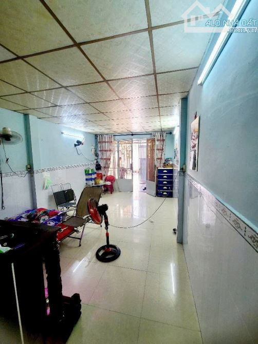 BÁN NHÀ KHU NGÃ 4 BỐN XÃ (TÂN PHÚ) - 46m2 - NHỈNH 5 T.Ỷ [250917NVY708] - 2