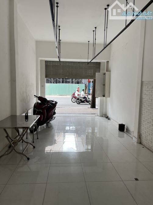 Nguyễn Trãi quận 5 43/49m2 4 tầng giá chỉ 32 tỷ - 2