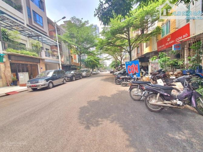 LIỀN KỀ KĐT VĂN KHÊ, TRỤC ĐƯỜNG TO 17M, KINH DOANH ĐỈNH, VỈA HÈ RỘNG, ÔTÔ DỪNG ĐỖ,GIÁ TỐT - 2