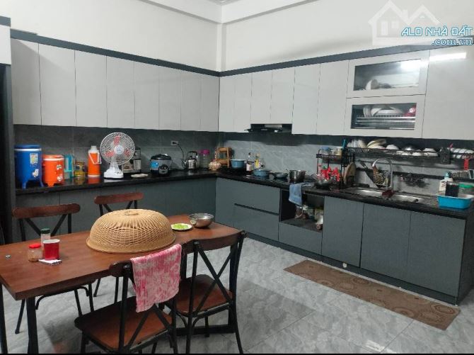 BÁN NHÀ 2 TẦNG MỚI THANH LÂM – MÊ LINH – Ô TÔ NGỦ TRONG NHÀ – CHỈ 4 TỶ - 2