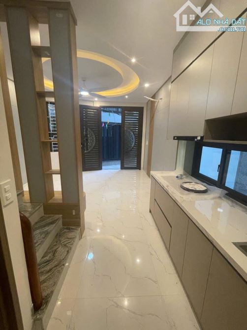 BÁN NHÀ MẶT PHỐ ĐẶNG TẤT BA ĐÌNH 54M2 30 TỶ VỊ TRÍ HIẾM - 2