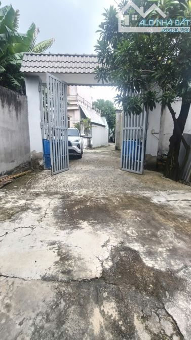 Bán đất tặng nhà, Nguyễn Thị Đinh, 1100m2, 25x44m, full thổ cư, không quy hoạch, hẻm ÔTÔ - 2