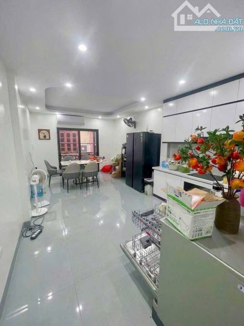 Đông Thiên - Hoàng Mai 42m x 5 tầng, mặt tiền 3.9m, giá 9.85 tỷ thương lượng - 2
