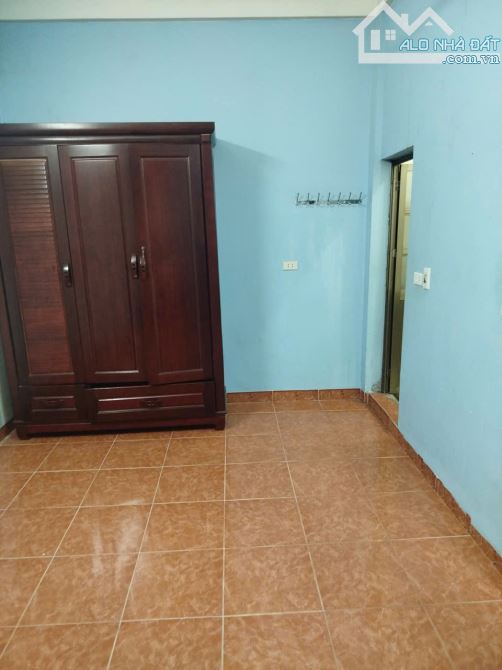 Cho thuê nhà nguyên căn ngõ 164 đường Vương Thừa Vũ, Khương Trung, Thanh Xuân. DT 33m x 4 - 2