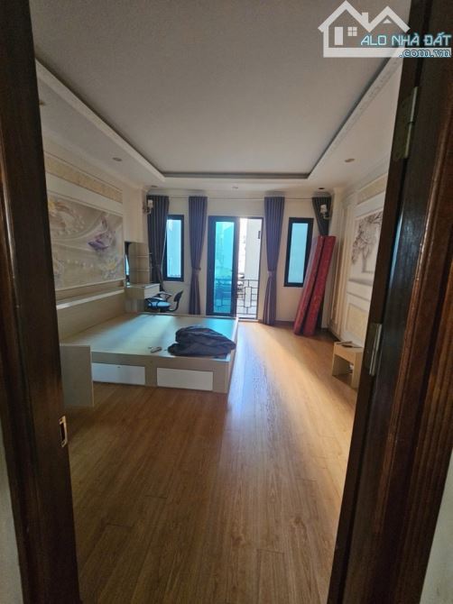 PHÚ DIỄN 5 TẦNG ĐẸP, FULL NỘI THẤT NGÕ THÔNG 15M Ô TÔ TRÁNH- HƠN 6 TỶ - 3