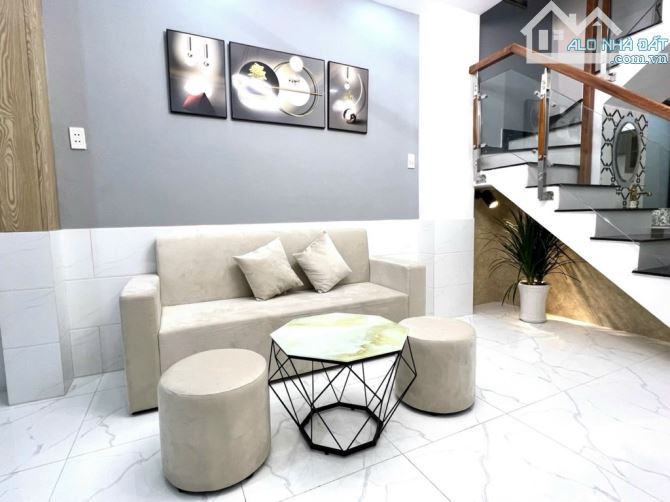 Bán nhà 2 tầng, full nội thất, 32m2, Huỳnh Văn Nghệ, P12, Gò Vấp, Sổ vuông, chỉ hơn 3 tỷ - 3